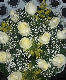 Bouquet 12 rosas brancas